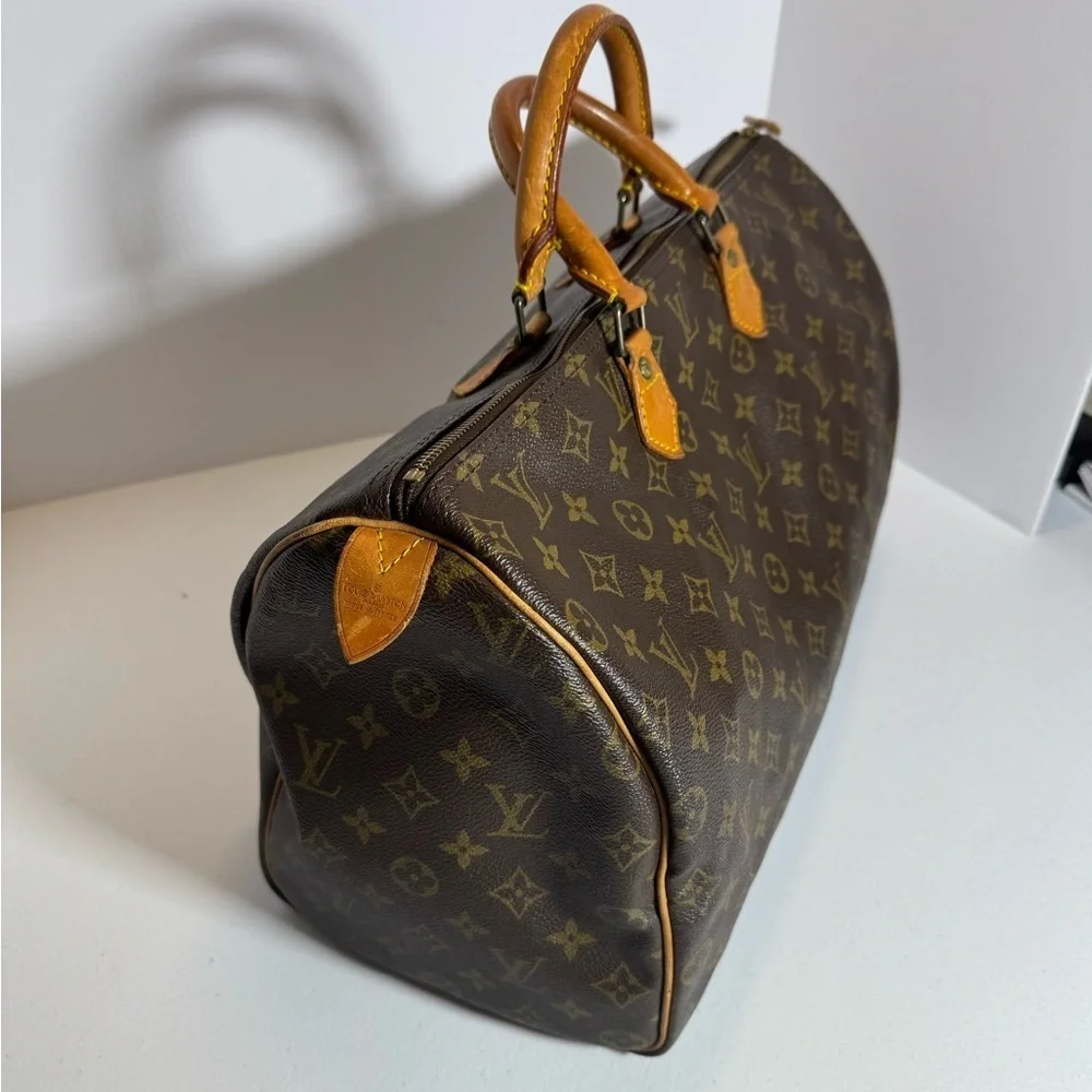 Louis Vuitton sophisticated duffel